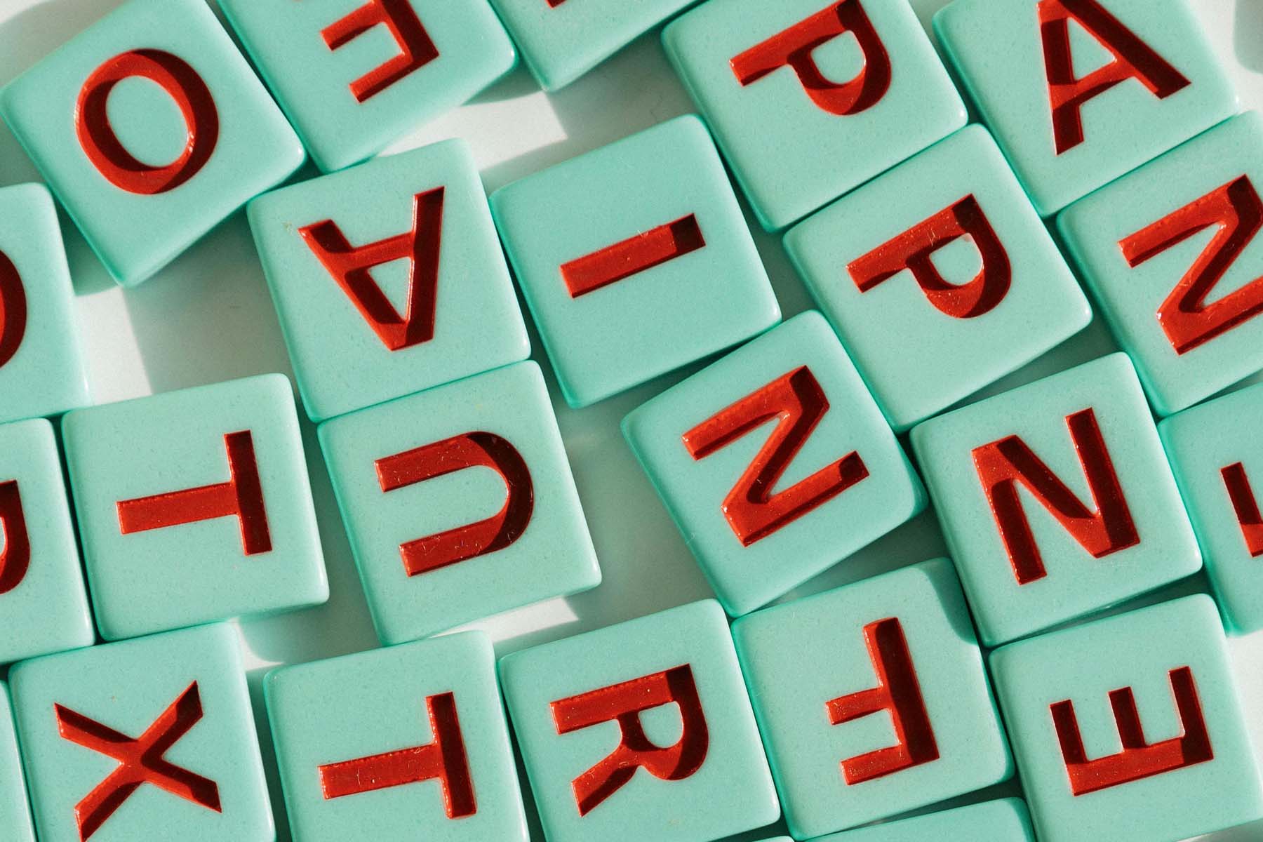 Maternal Literacy Practices and Preschool Vocabulary Outcomes